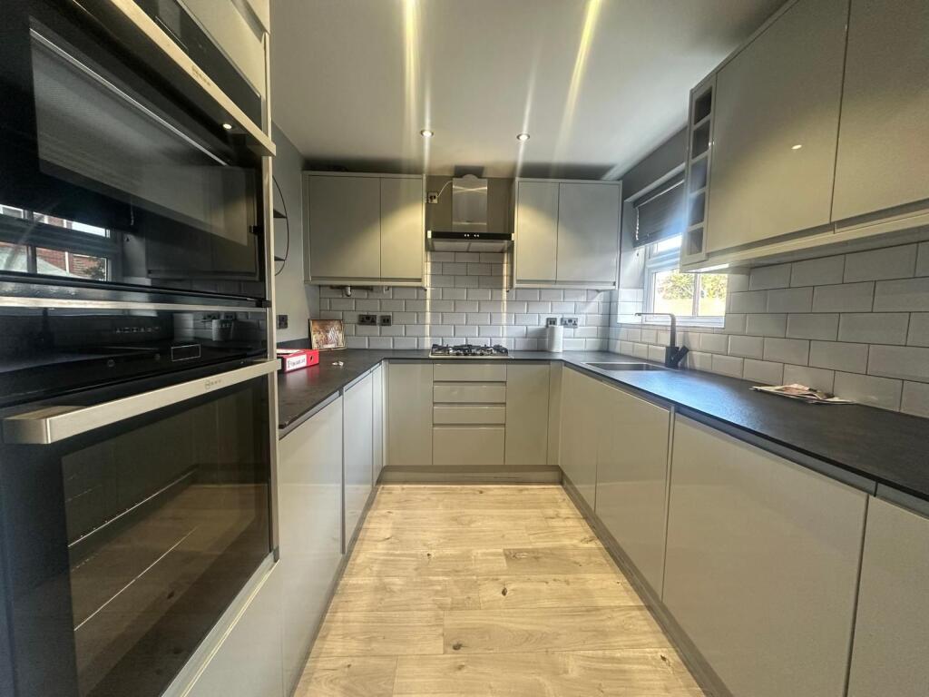 Additional image 3 of Vowchurch Close, Redditch