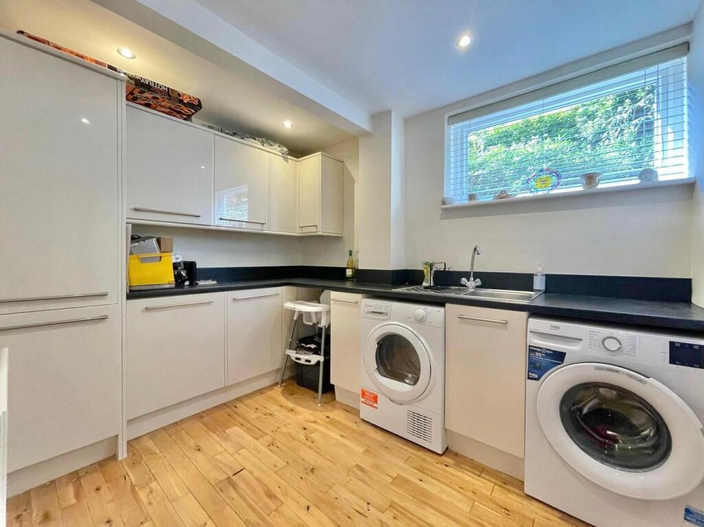 Additional image 21 of Witley, 387 Sandbanks Road, Evening Hill, BH14