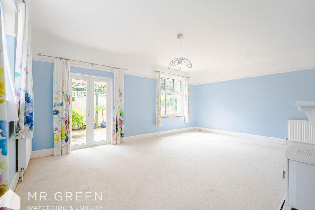 Additional image 8 of Thistlebarrow Road, Bournemouth. BH7 7AJ