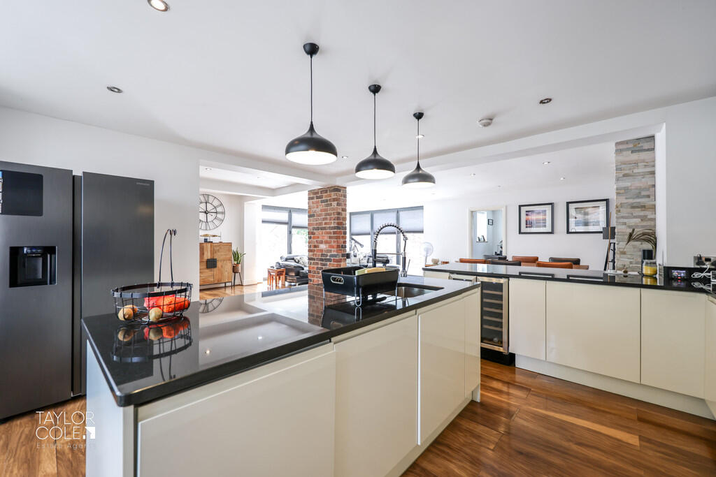 Additional image 11 of Dosthill Road, Two Gates