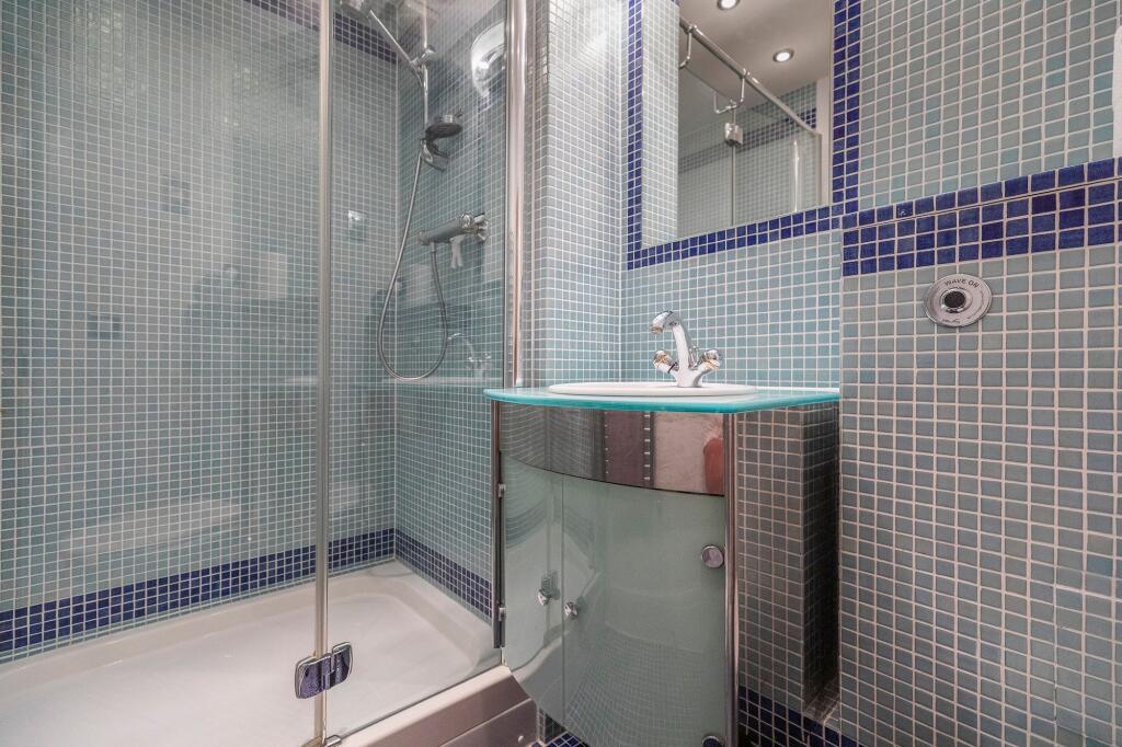 Additional image 19 of 1 Blue Waters, 68 Panorama Road, Sandbanks, Poole