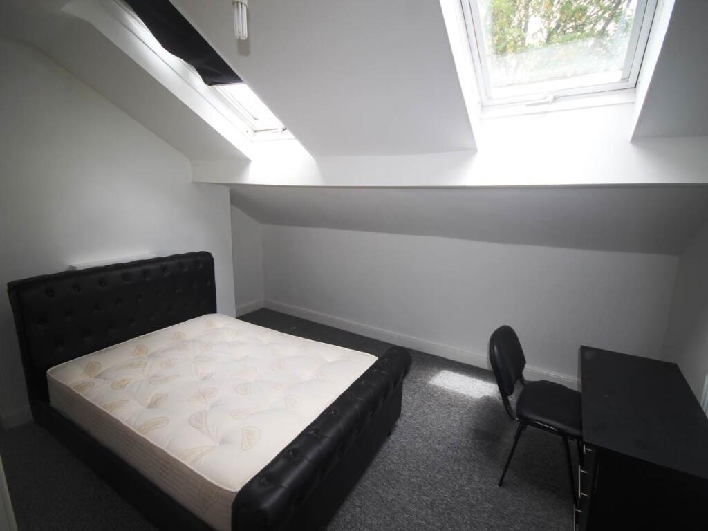 Additional image 4 of Claremont, Bradford,