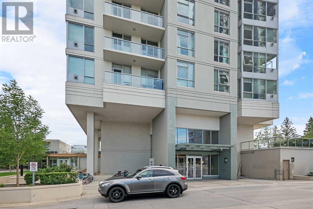 2005, 77 Spruce Place SW|Calgary, Alberta T3C3X6