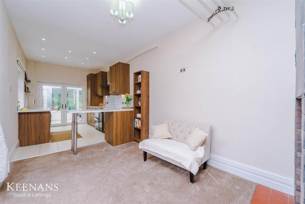 Additional image 4 of Brandlesholme Road, Bury