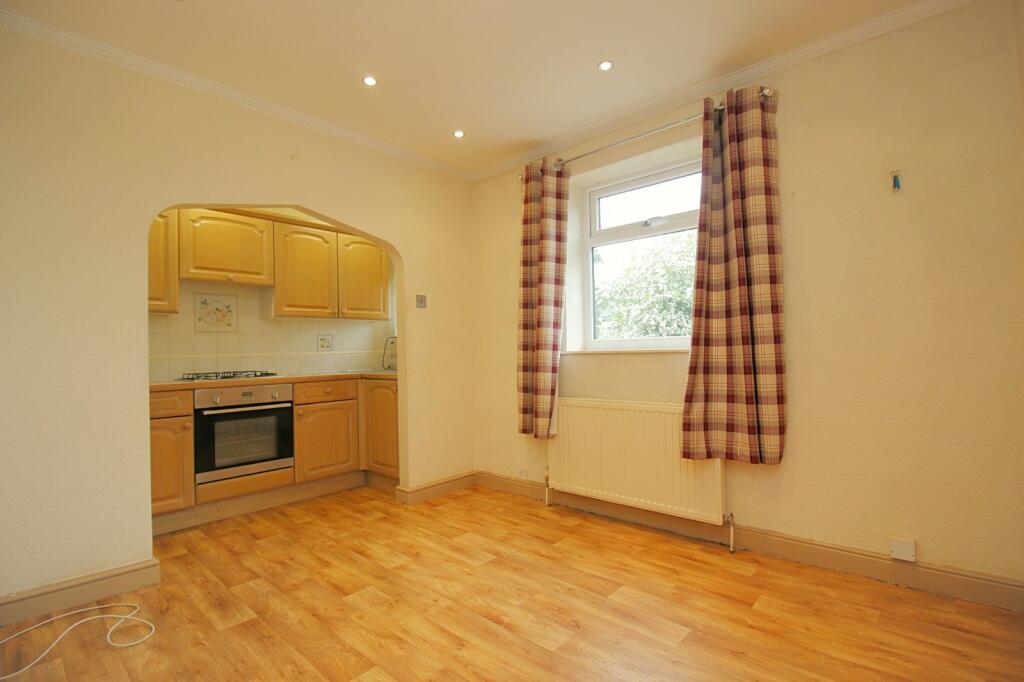 Additional image 5 of Auckland Road, Wibsey, Bradford, BD6