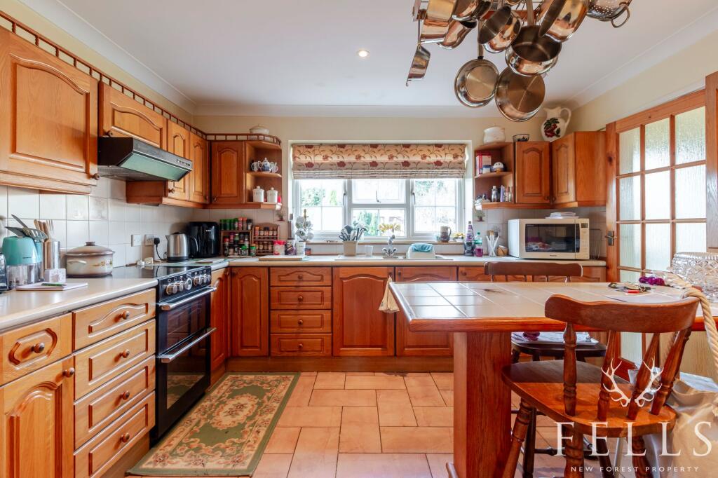 Additional image 15 of Christchurch Road, Ringwood, BH24