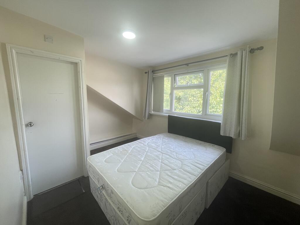 Additional image 9 of Roxby Street, BRADFORD