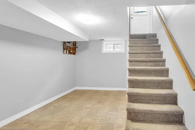 Additional image 24 of 196 Patricia Ave