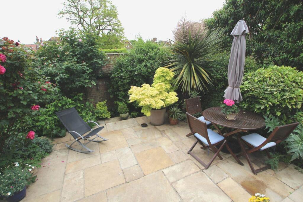 Additional image 9 of Granville Road, Eastbourne, BN20 7HE