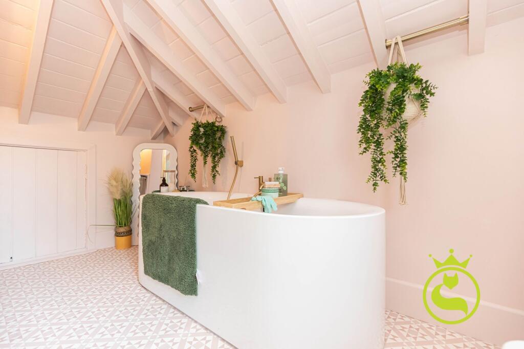 Additional image 3 of Highfield House, Courtenay Road, BH14