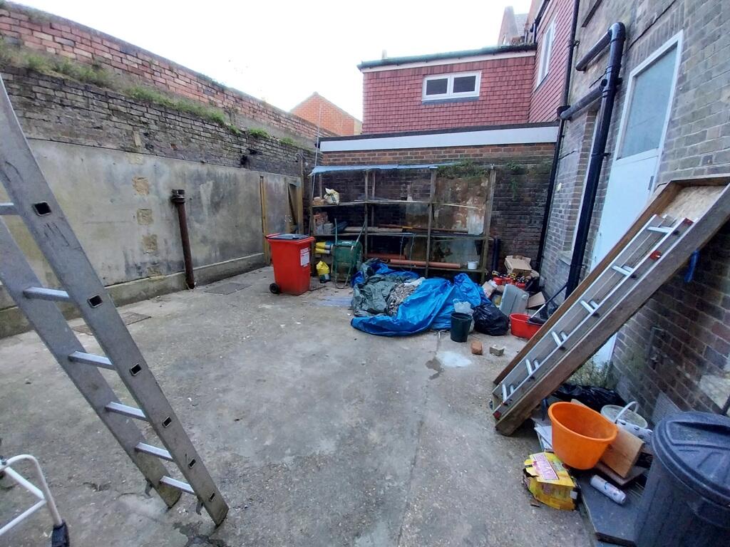 Additional image 13 of 43 South Street, Eastbourne, East Sussex, BN21 4UT