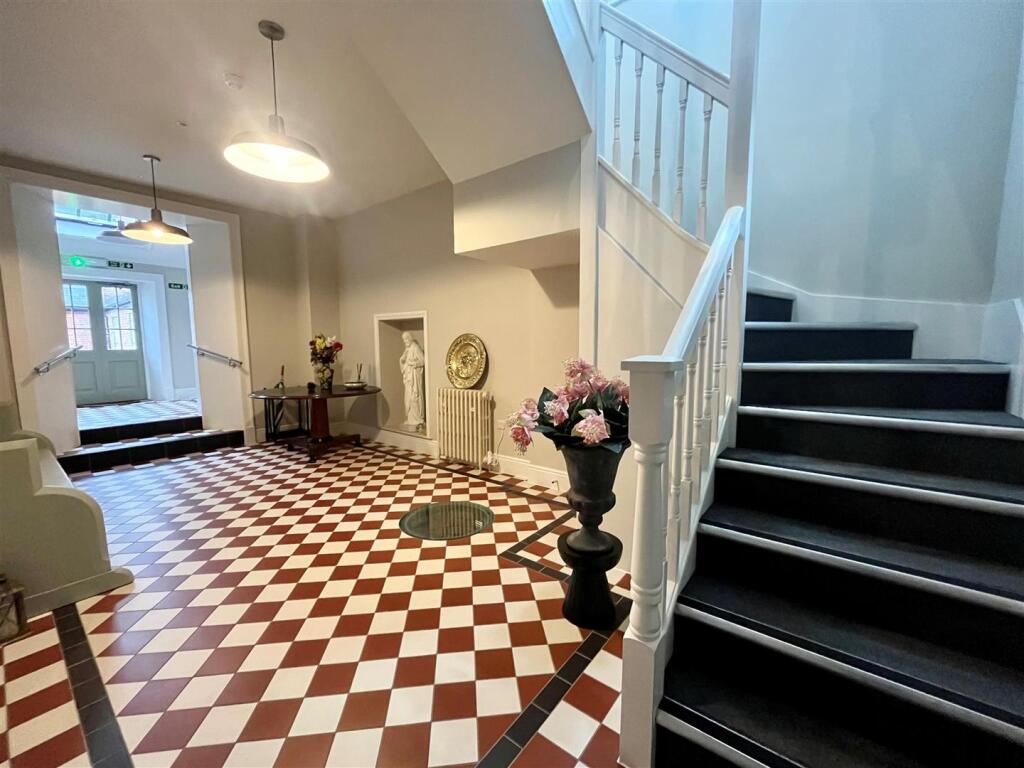 Additional image 7 of Stapehill Abbey, Wimborne Road West, Wimborne