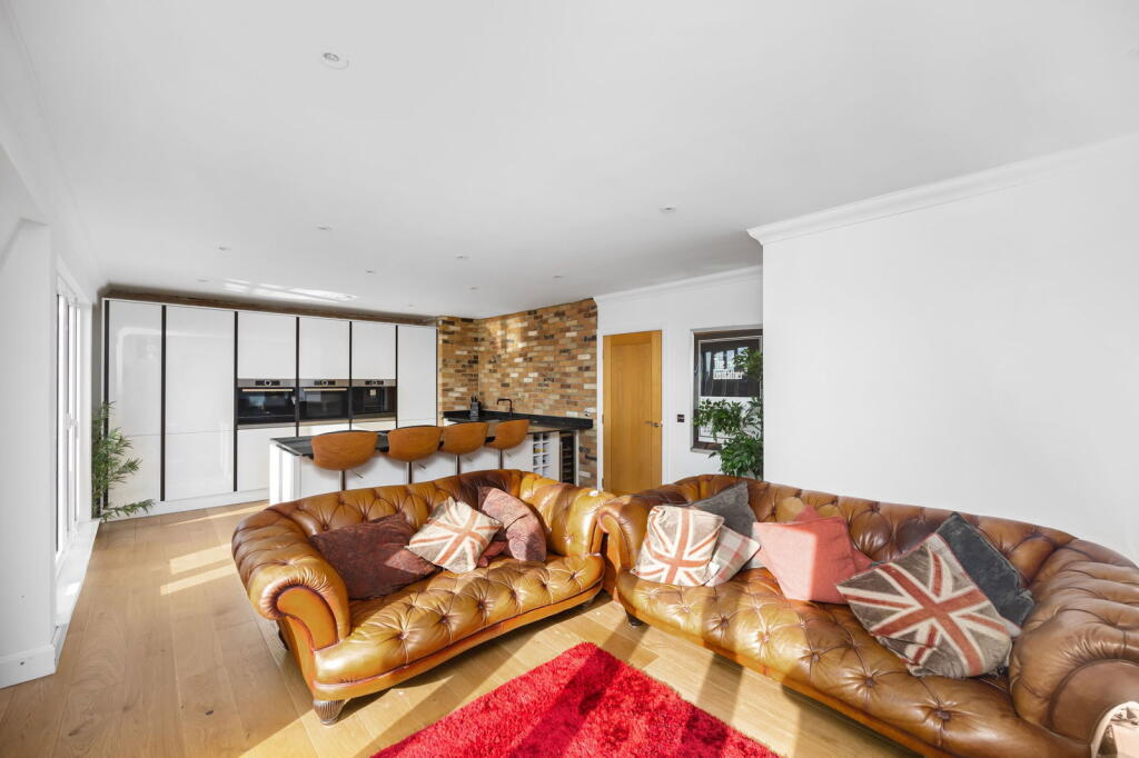 Additional image 6 of The Warnes, Steyne Gardens, Worthing BN11 3DW