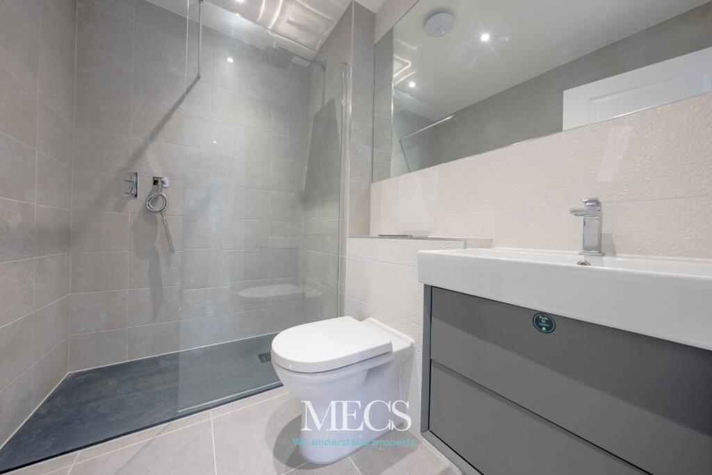 Additional image 14 of Willow Gardens, Lea Green Lane, Wythall, Birmingham, Worcestershire, B47 6AZ