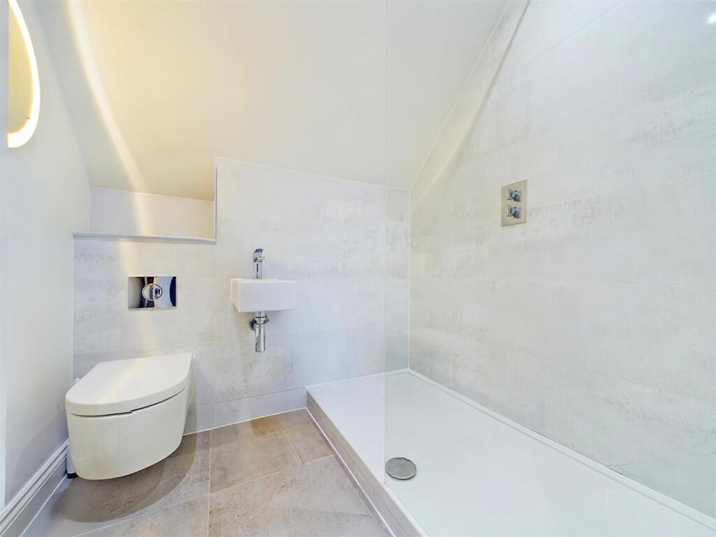 Additional image 25 of Grand Avenue, Bournemouth