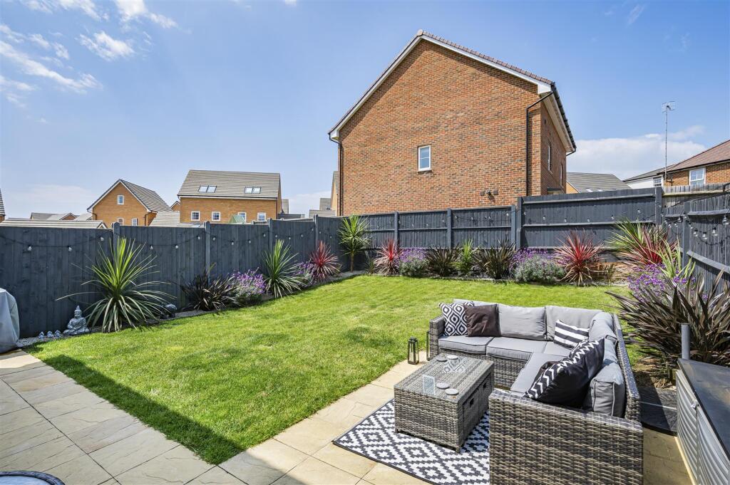 Additional image 9 of Linnet Crescent, Peacehaven