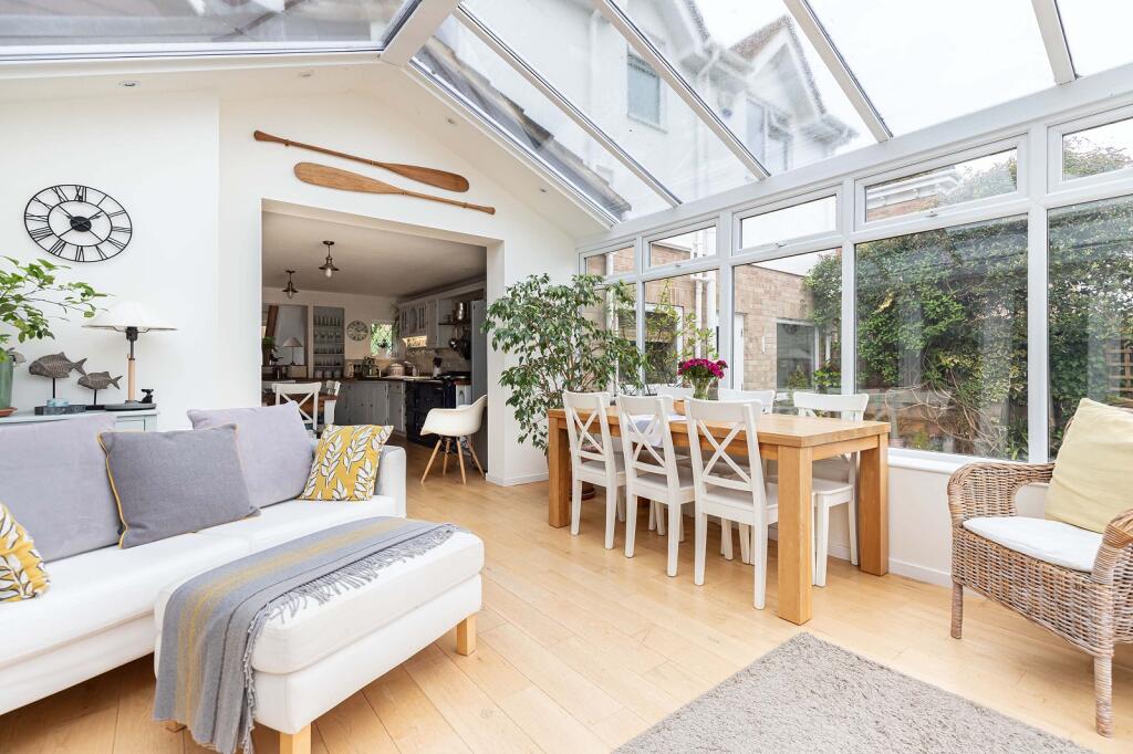 Additional image 7 of Barton Wood Road, Barton On Sea, New Milton, Hampshire. BH25 7NN