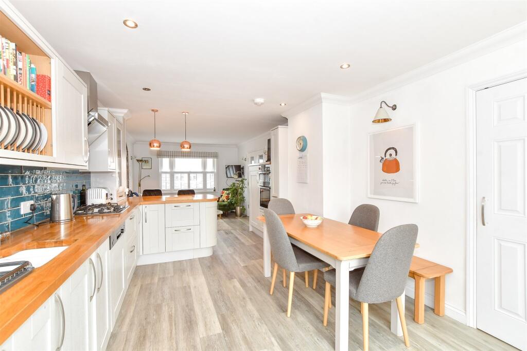 Additional image 2 of Nineveh Shipyard, Arundel, West Sussex