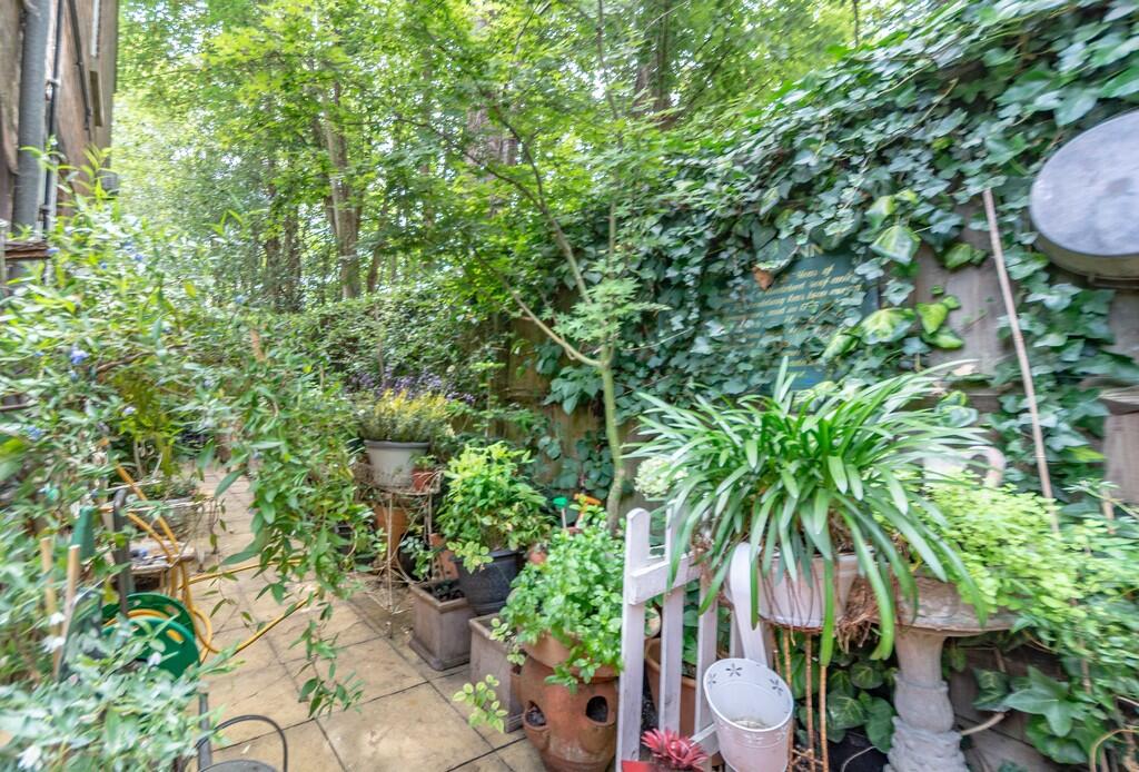 Additional image 17 of Wheelwrights Close, Arundel