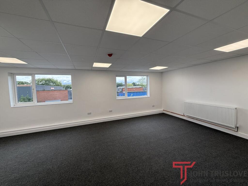 房产图片 7 - Redditch 依恩菲尔德工业园 单元48