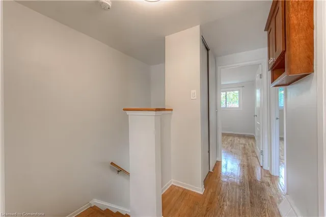 Additional image 20 of 30 Pepperwood Cres