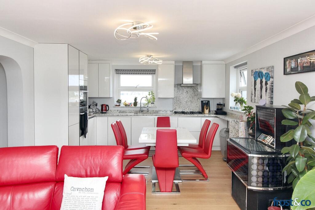 Additional image 8 of Salterns Point, Salterns Way, Lilliput