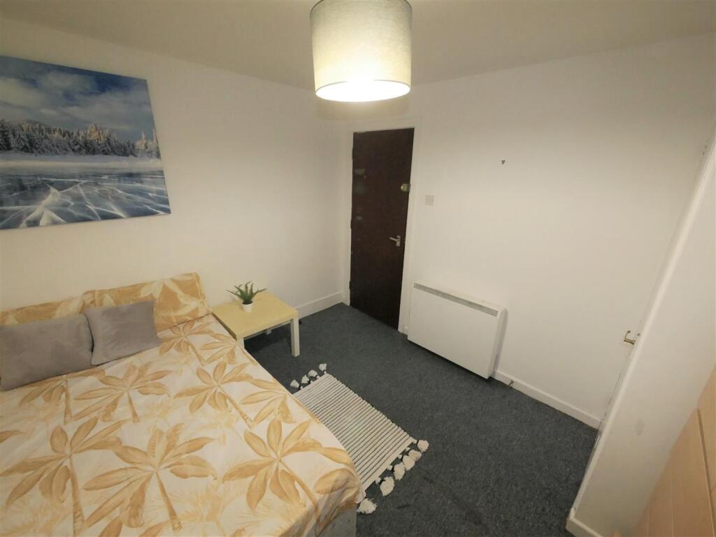 Additional image 4 of The Mount, Bournemouth, BH1