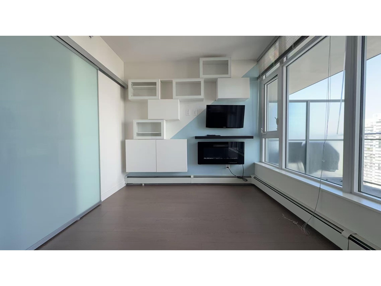 2110 13308 CENTRAL AVENUE|Surrey, British Columbia V3T0M4