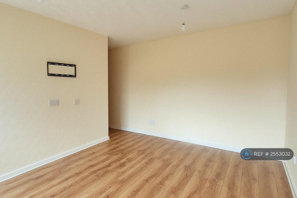 Beeston Close, Bolton, BL1 photo 5