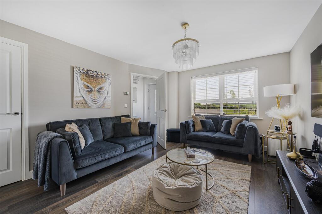 Additional image 13 of Linnet Crescent, Peacehaven