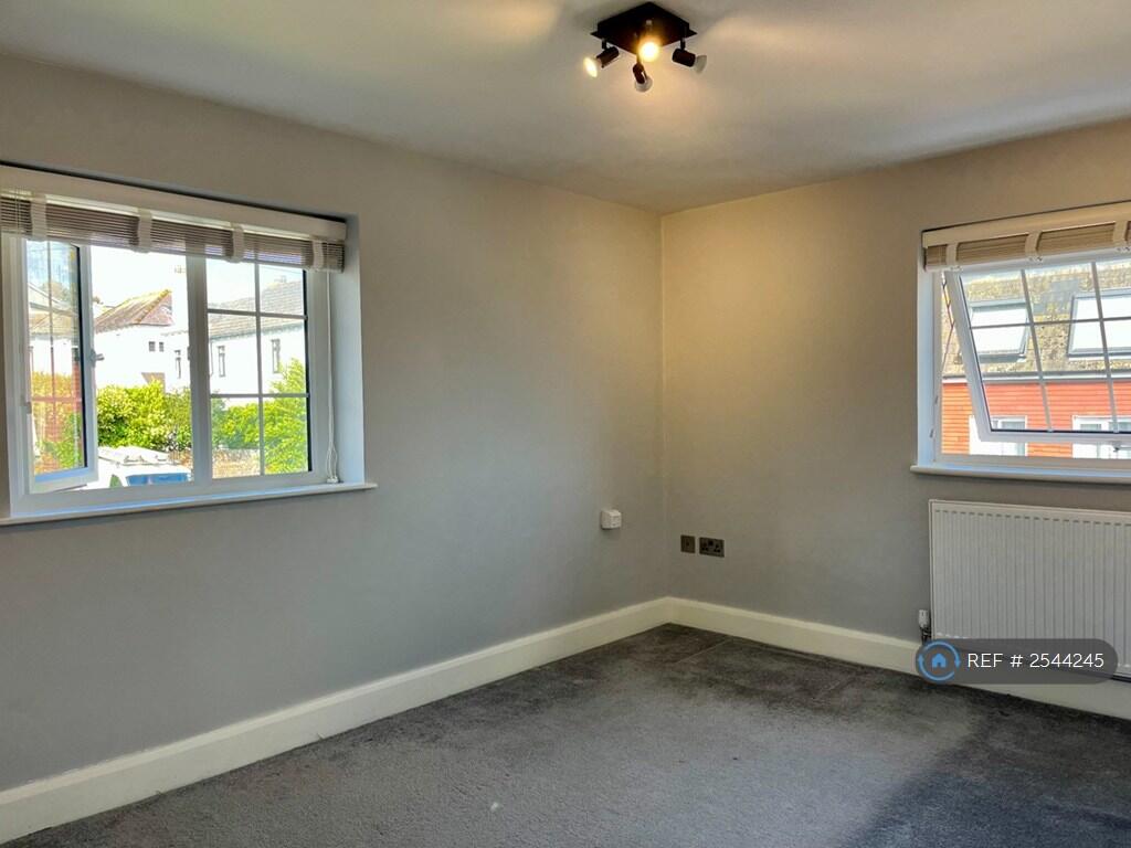 Additional image 4 of Hurst Lane, Eastbourne, BN21