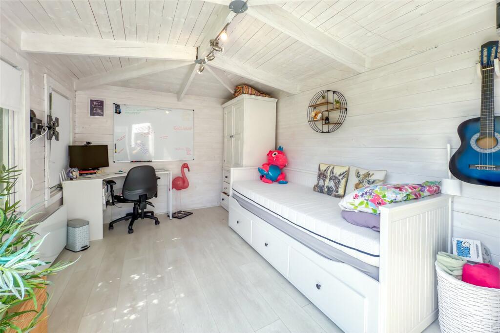 Additional image 13 of Meadowcroft, St. Albans, Hertfordshire, AL1