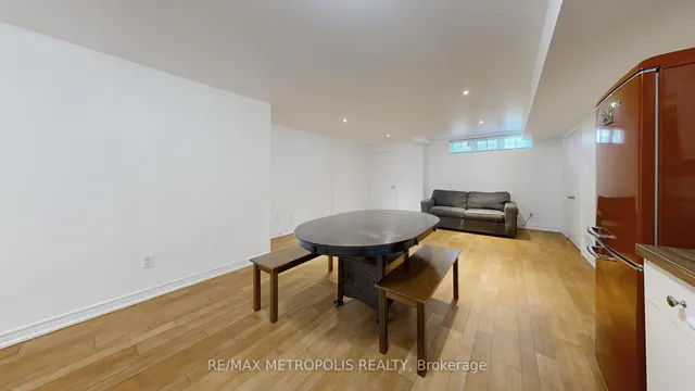 Additional image 37 of 301 Cook Rd