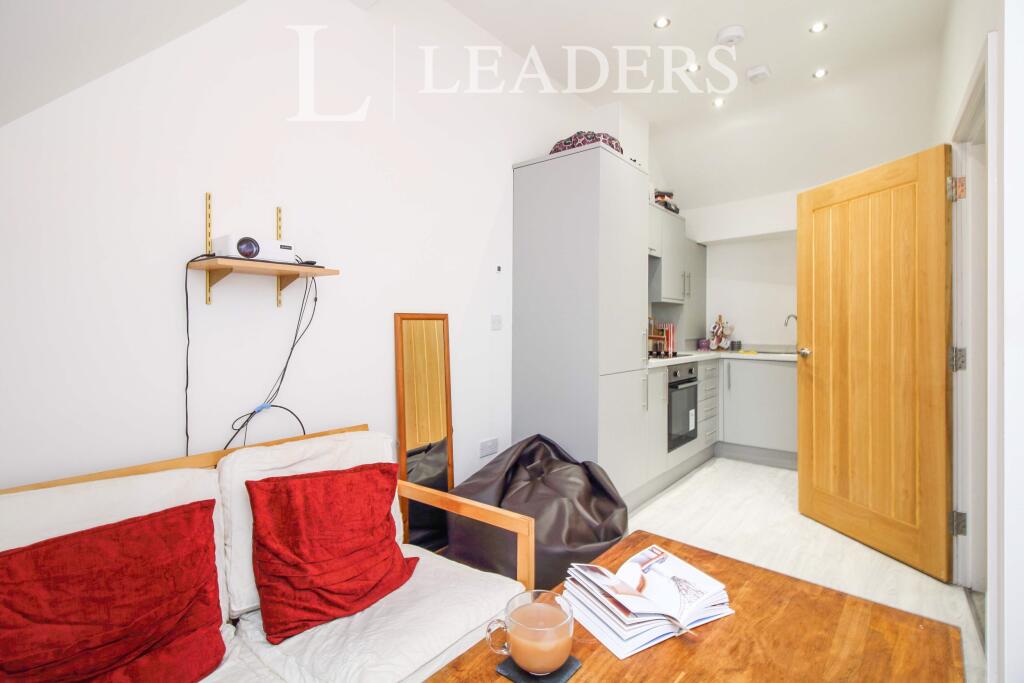 Additional image 4 of High Street, Bromsgrove, B61