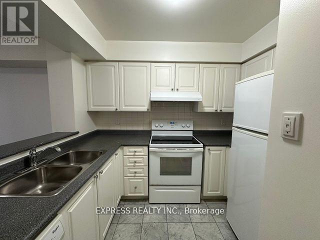 701 - 18 HILLCREST AVENUE|Toronto (Willowdale East), Ontario M2N6T5