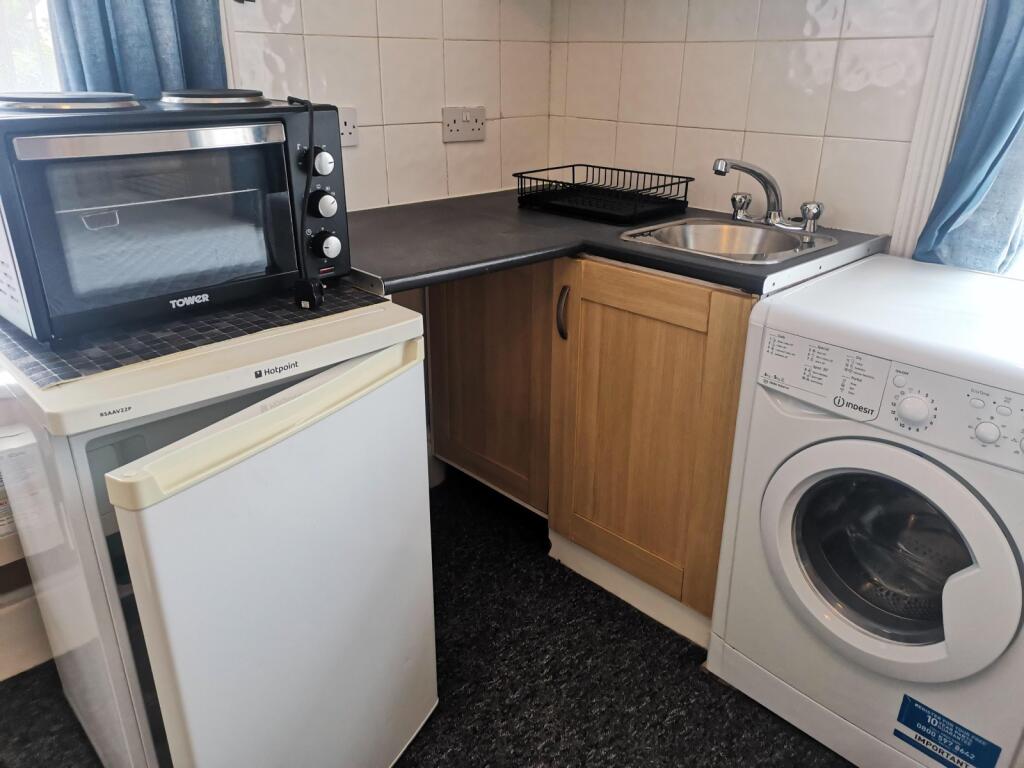 Additional image 2 of 1 bedroom First Floor Studio in Queens Park