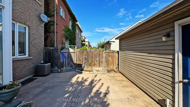 Additional image 48 of 301 Cook Rd