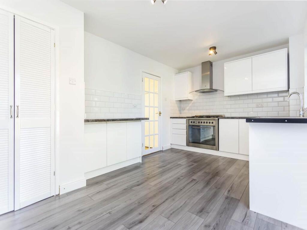 Additional image 5 of Farnham Road, Parkstone, Poole