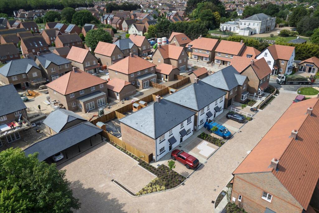 Additional image 17 of 12 Meadow Gate, Angmering