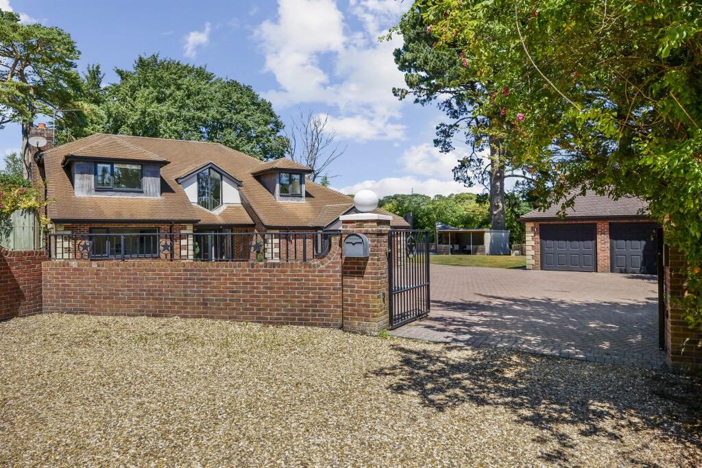 Additional image 31 of Broadstone