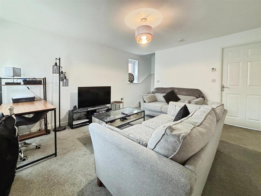 Additional image 17 of Blackthorne Close, Bradford, BD2 3EQ