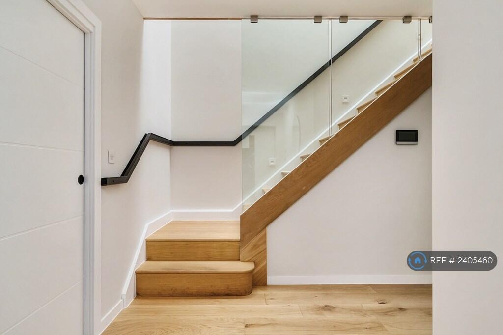 Additional image 3 of Preston Park Avenue, Brighton, BN1