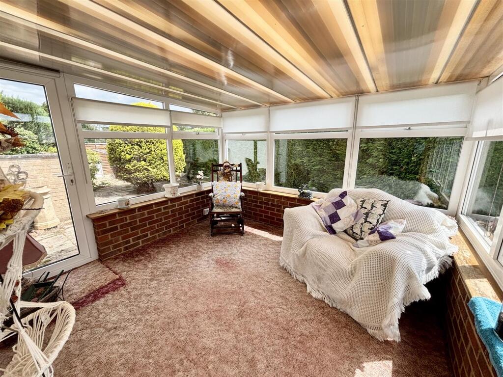 Additional image 10 of Richard Close, Upton