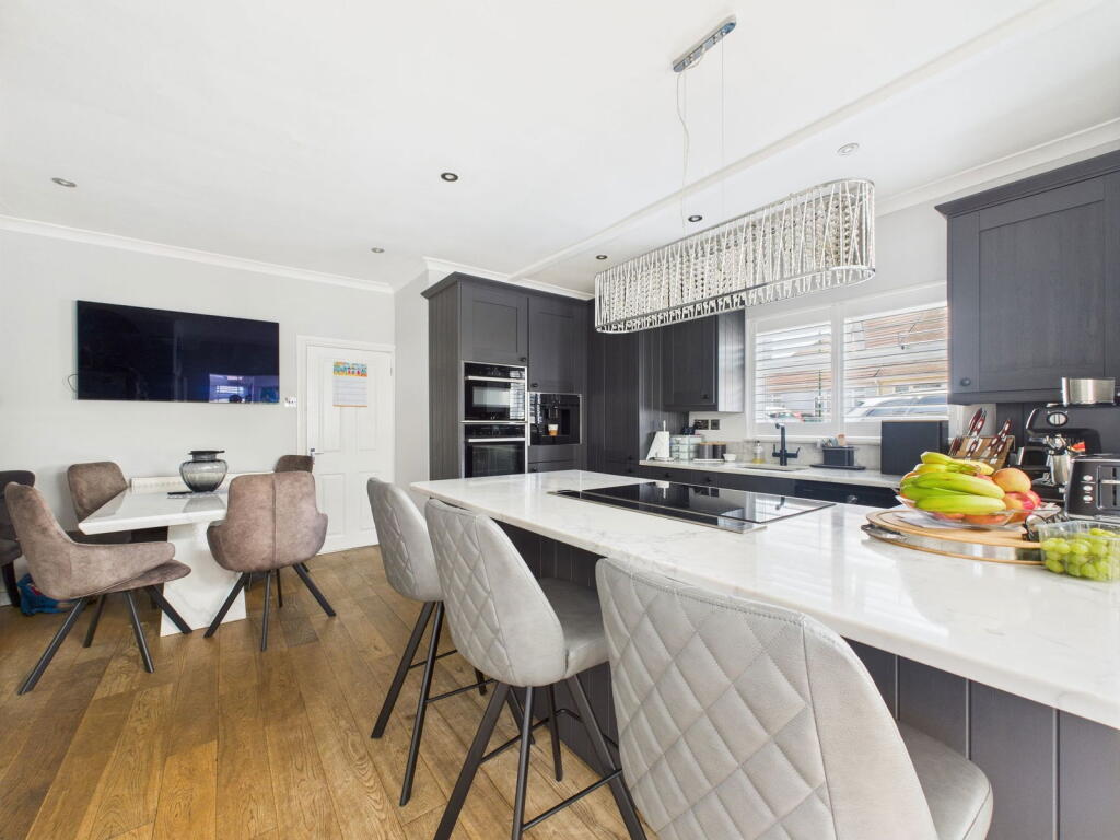 Additional image 5 of Crabtree Lane, Lancing, BN15 9PW