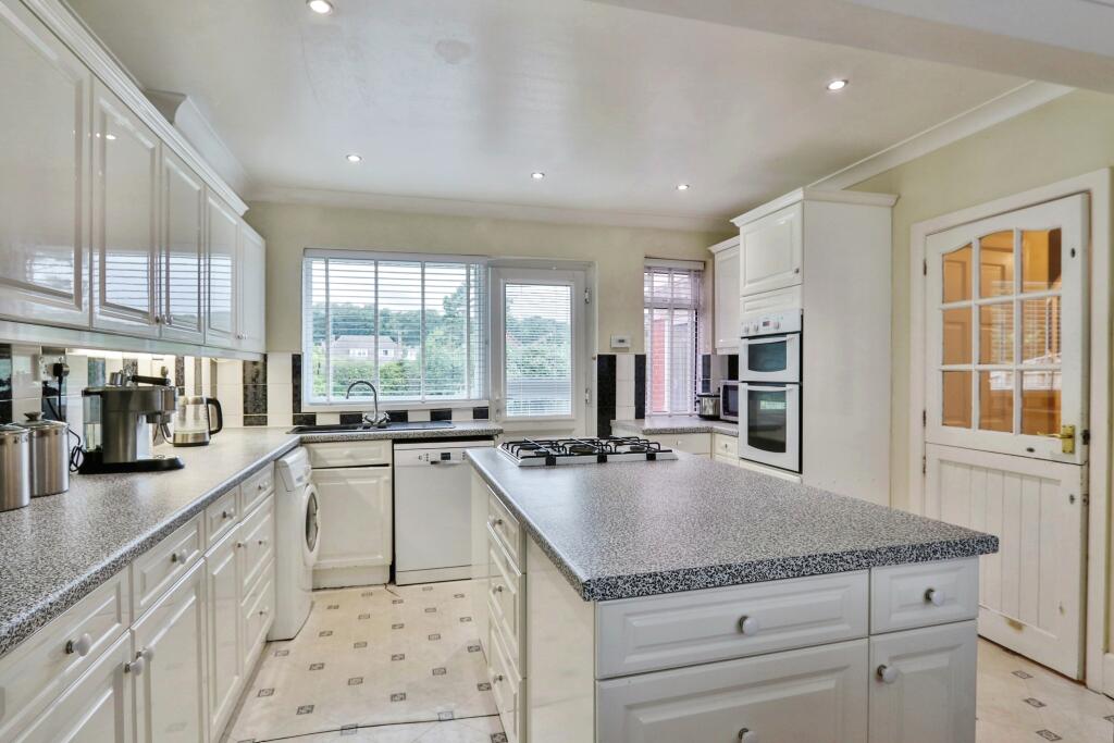 Additional image 7 of ROOM TO RENT - Surrey Road BH12