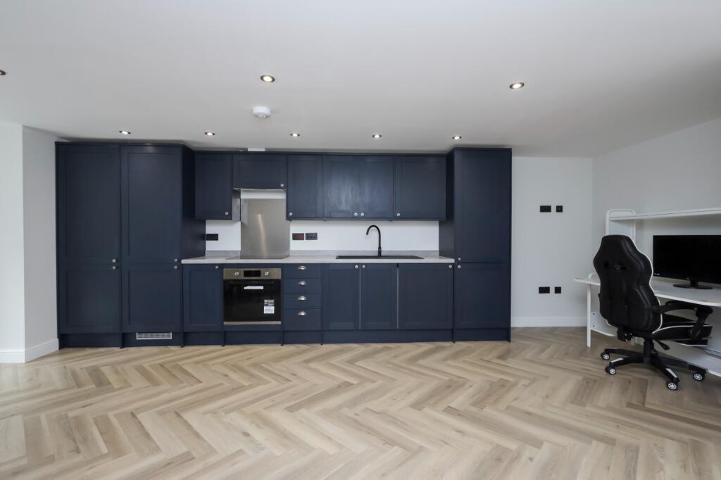 Additional image 11 of Grande Views, 25 Burlington Place, Eastbourne