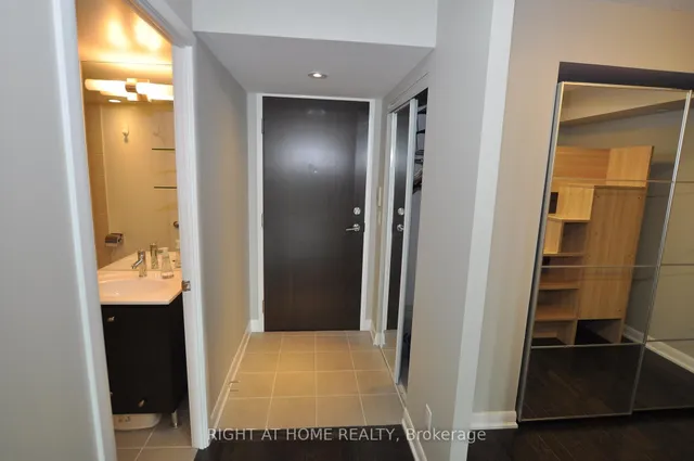 Additional image 12 of 205 Sherway Gardens Rd Unit 1511