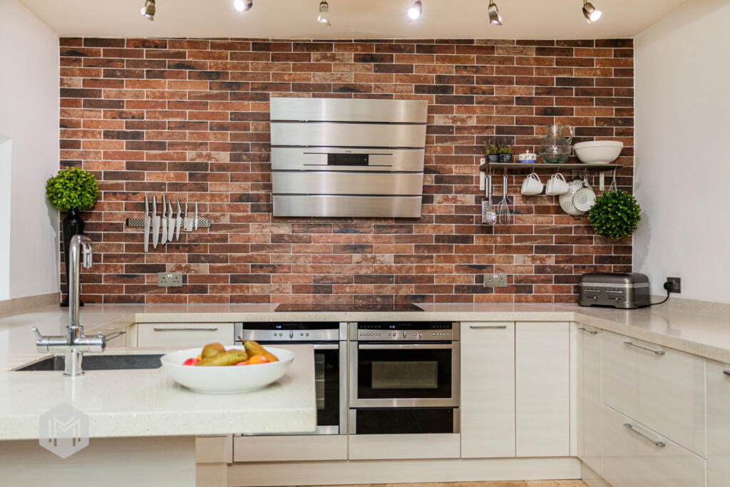 Additional image 10 of Lea Gate, Harwood, Bolton, Greater Manchester, BL2 3ET