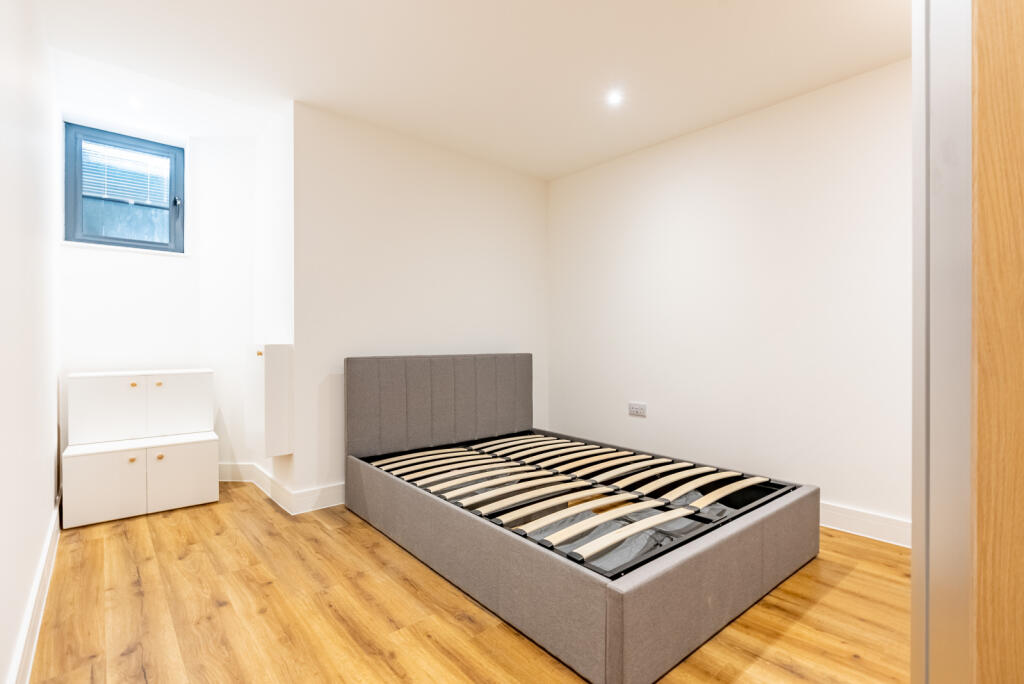 Additional image 4 of London Road, St Albans, Herts, AL1