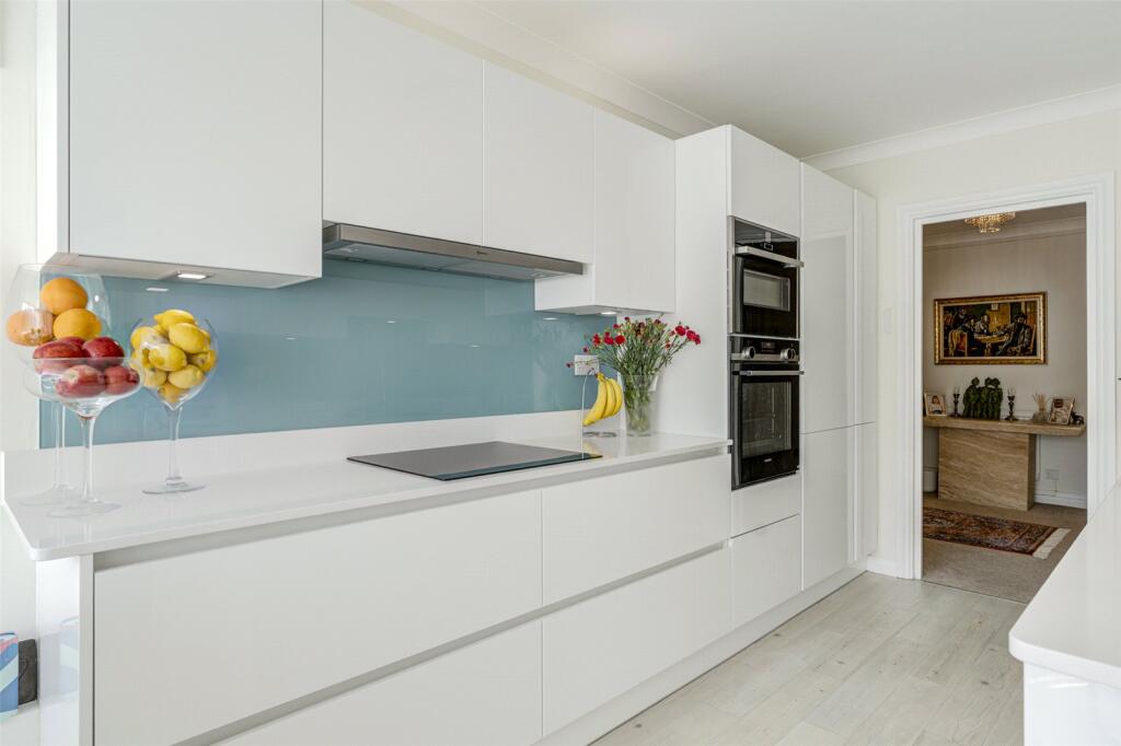 Additional image 18 of Grand Avenue, Worthing, West Sussex, BN11